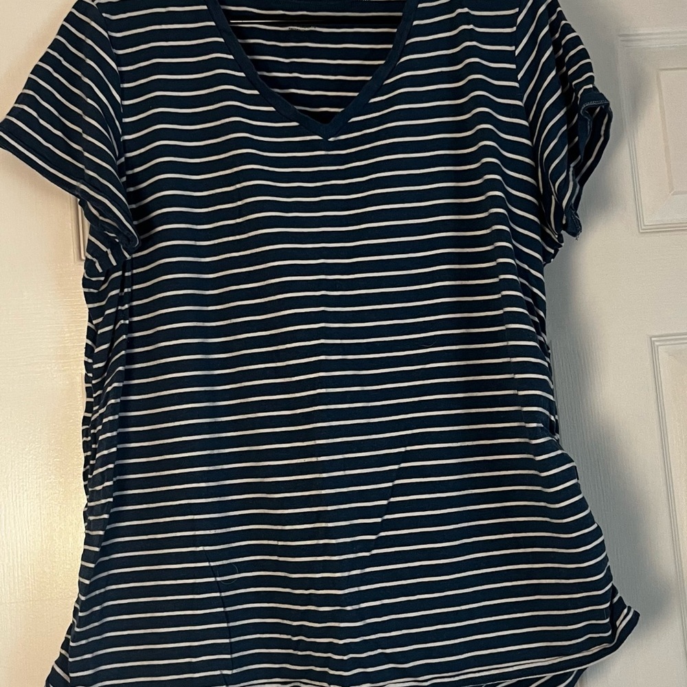 Motherhood Maternity Blue and White Fitted Short Sleeve Tee